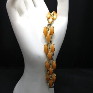 Moonglow Peach Lucite Bracelet, Gold Tone, 1950s, 7 Inches